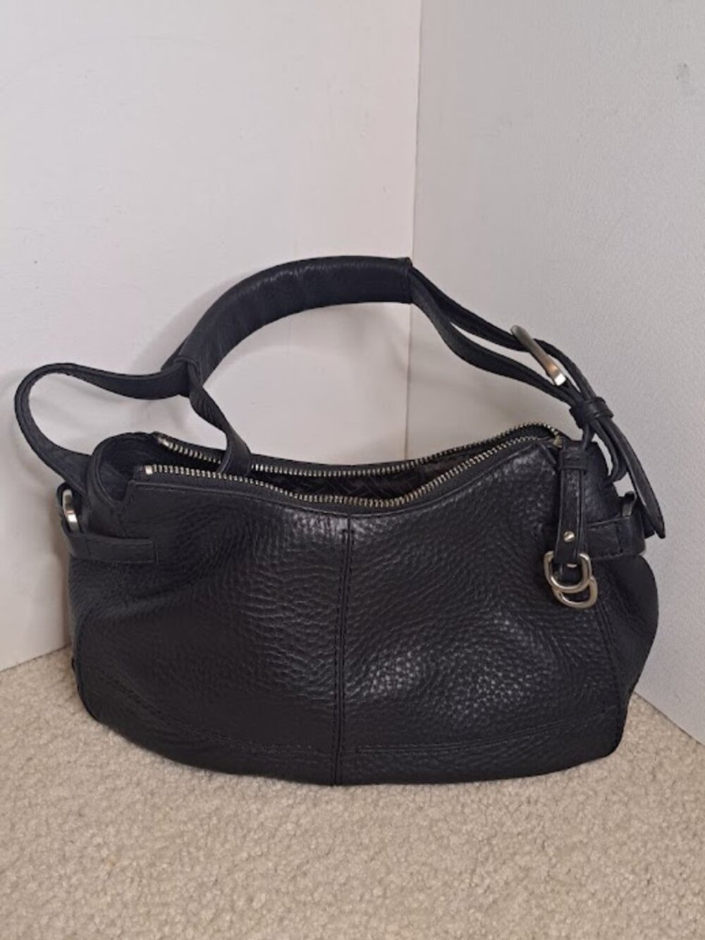 Cole‎ Haan Black Leather Shoulder Handbag Purse Satchel with Dust Bag